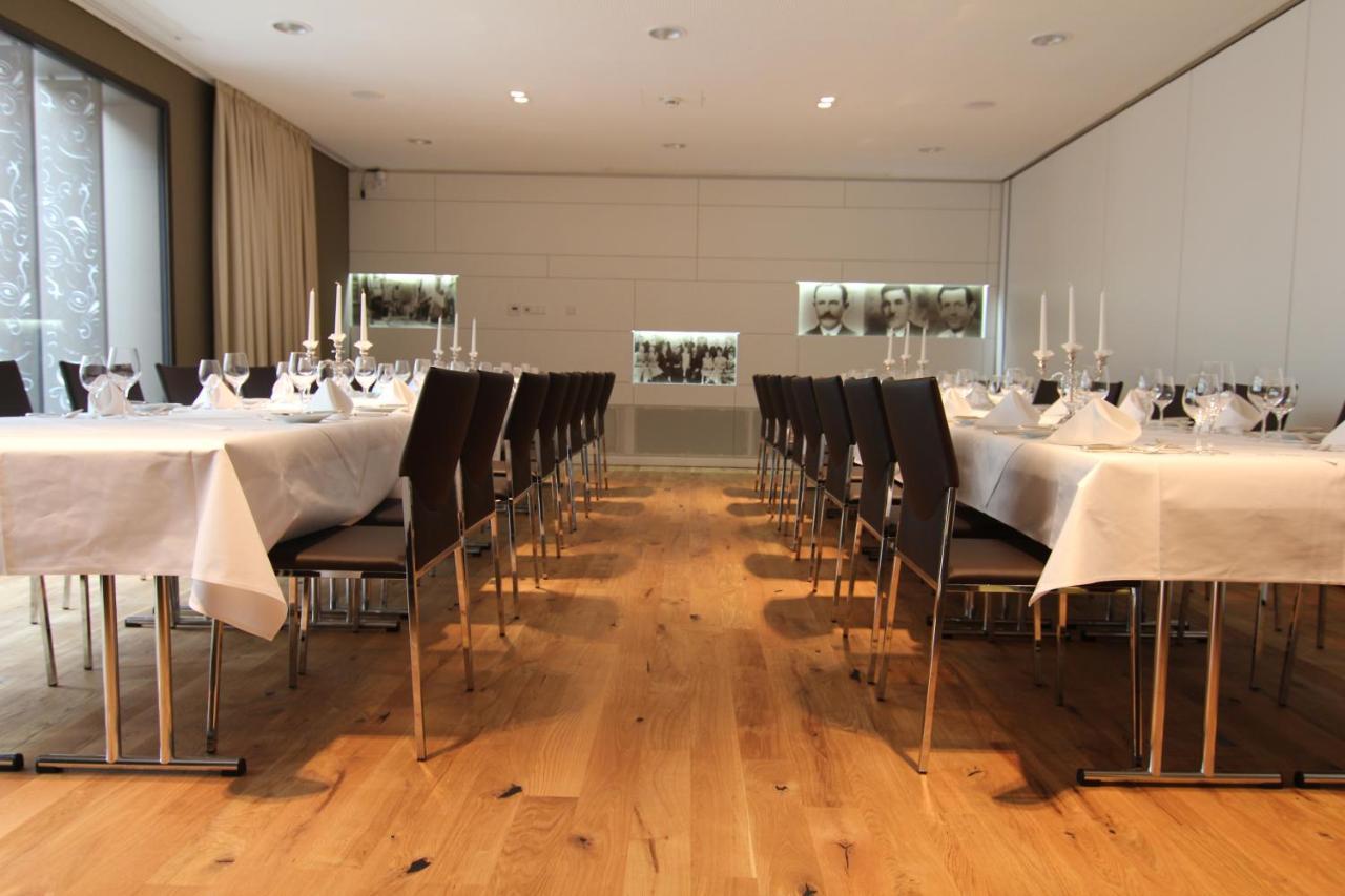 Hotel-Restaurant Ochsen Blaubeuren Bagian luar foto