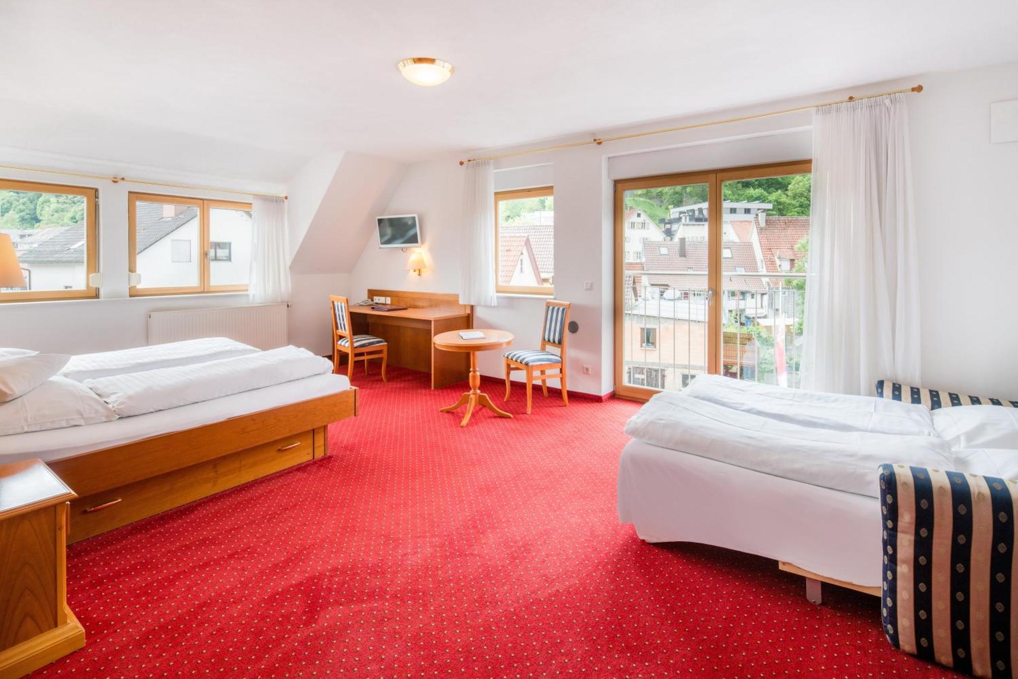 Hotel-Restaurant Ochsen Blaubeuren Ruang foto
