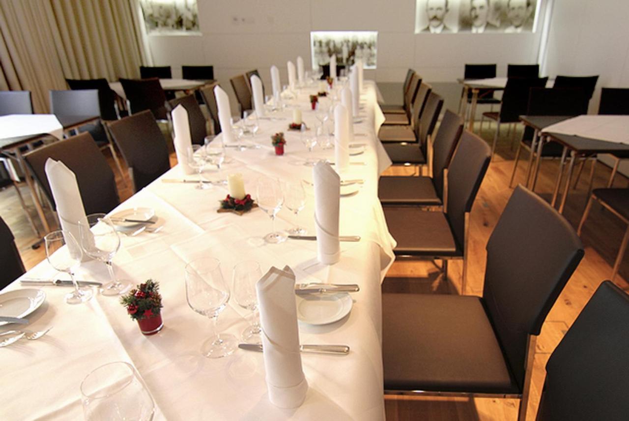 Hotel-Restaurant Ochsen Blaubeuren Bagian luar foto